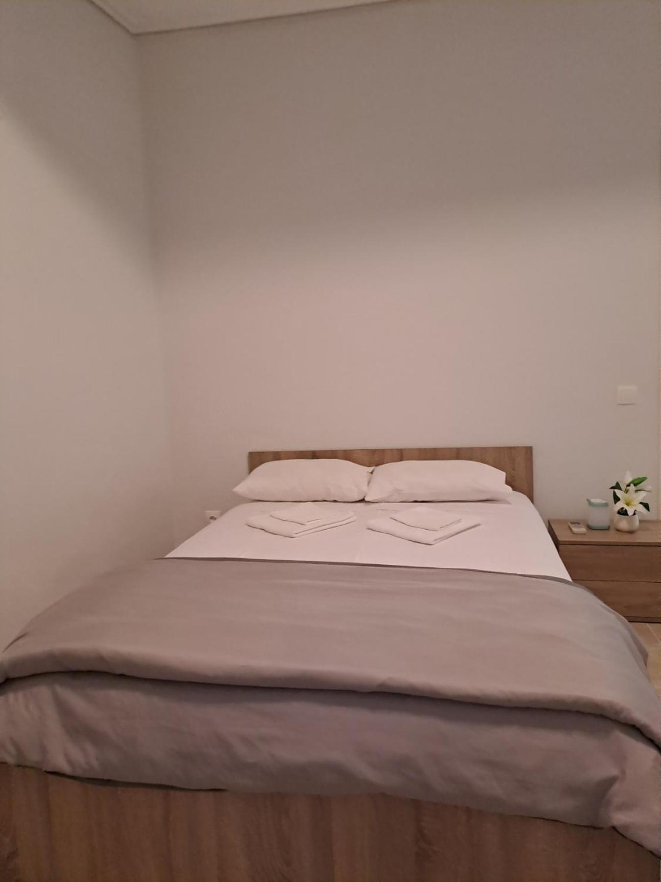 Lysandros Comfortable Apartments In Athens, Near The Metro ภายนอก รูปภาพ